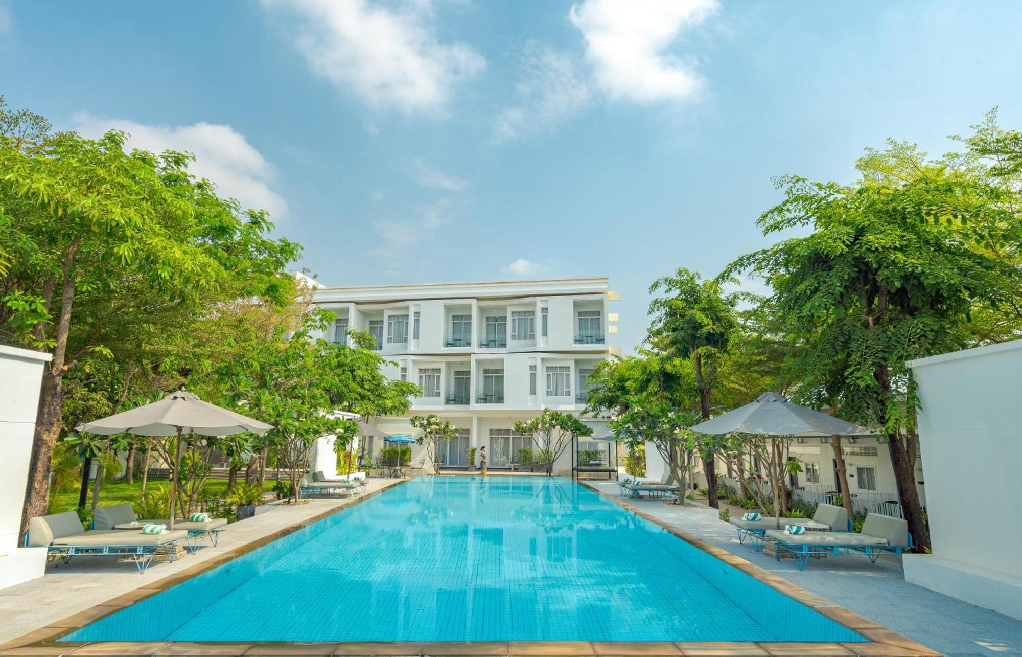 Elysium Suite Siem Reap Exterior photo
