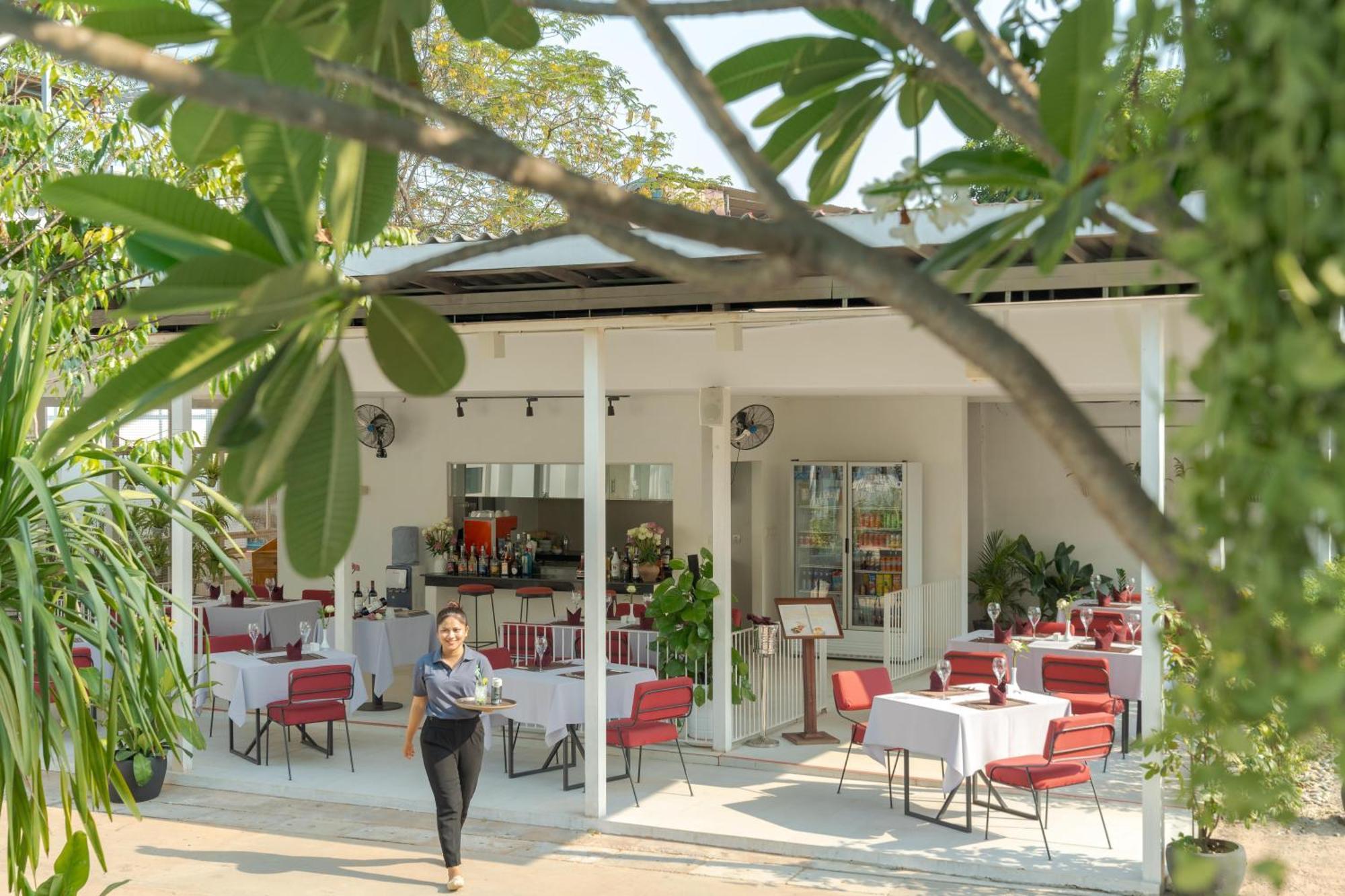 Elysium Suite Siem Reap Exterior photo